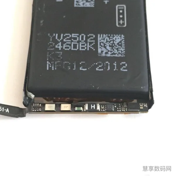 iphone5电池多少毫安(iphone二手手机价格表)