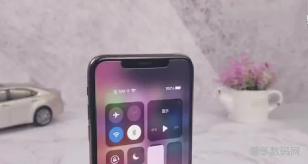 iphonexsmax信号好吗(苹果xsmax最长寿命)