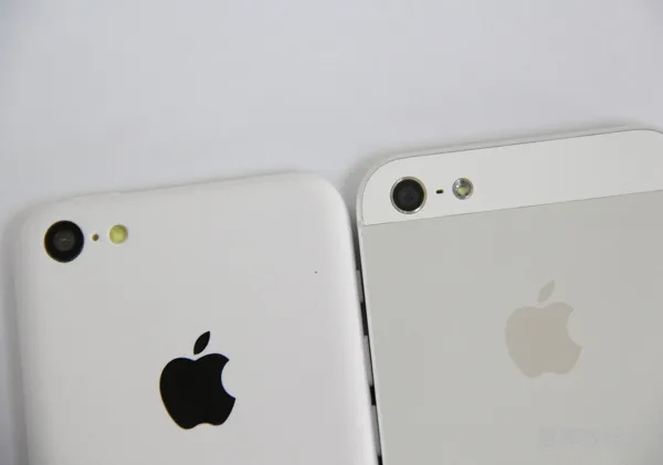 iphone5是什么时候上市的(iphone五是什么时候发布的)