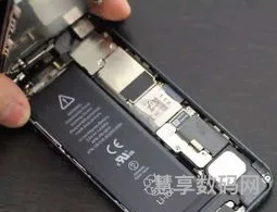 iPhone不充电解决方法(苹果手机突然不充电了)